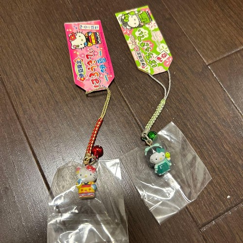 Hello kitty netsuke - strap, set